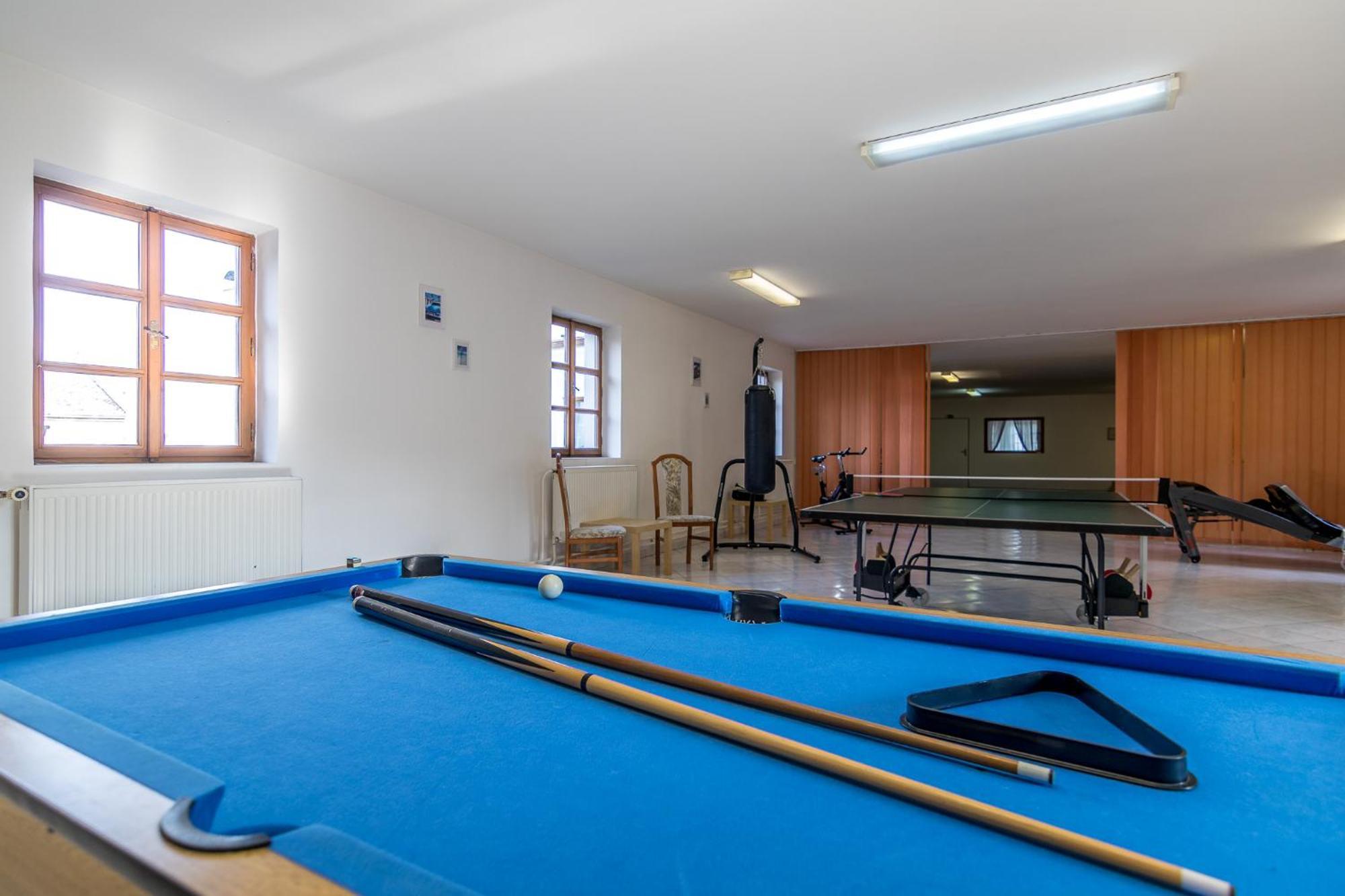 Penzion a restaurace U Vladaře Toužim Exteriér fotografie
